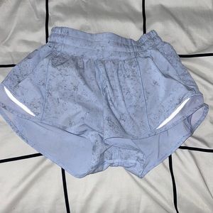 Lululemon Hotty Hot Shorts 2.5 size 0